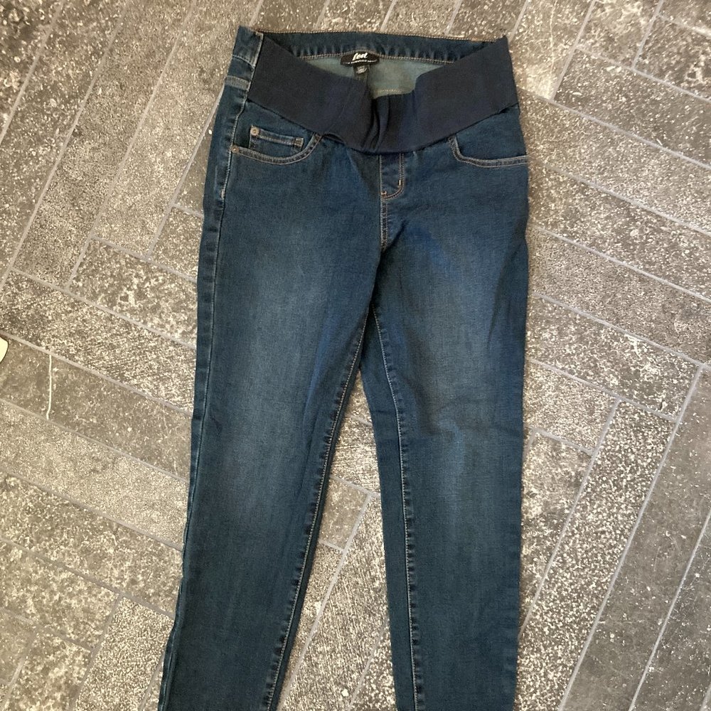 Dark blue maternity jeans, skinny